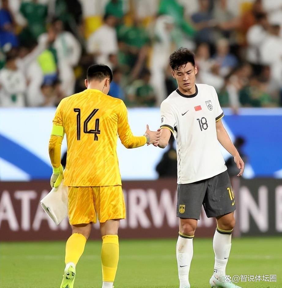 世预赛转会期再迎强敌，韩国国家队火线驰援，主帅态度——信心回归，医务组通报恢复的简单介绍