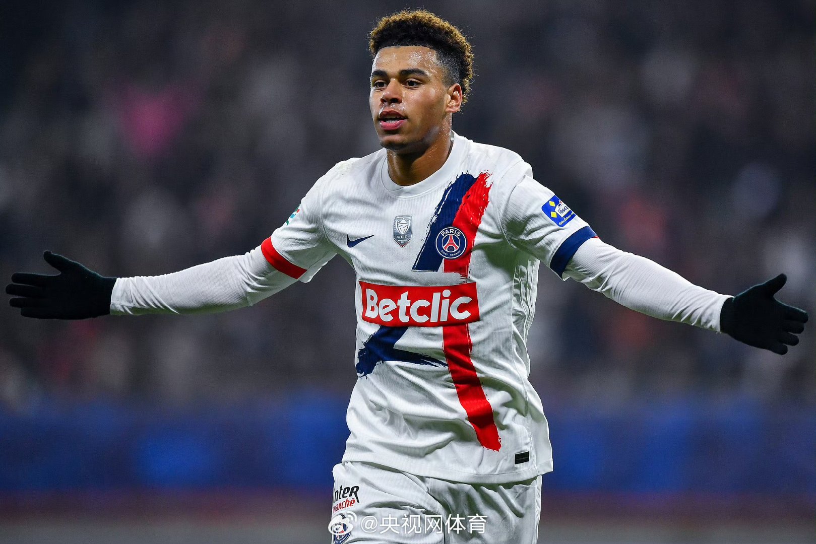 LOL联盟竞猜 -法国杯赛程吃紧，比利亚雷亚尔清晨强势反弹，引发热议，细节决定成败 