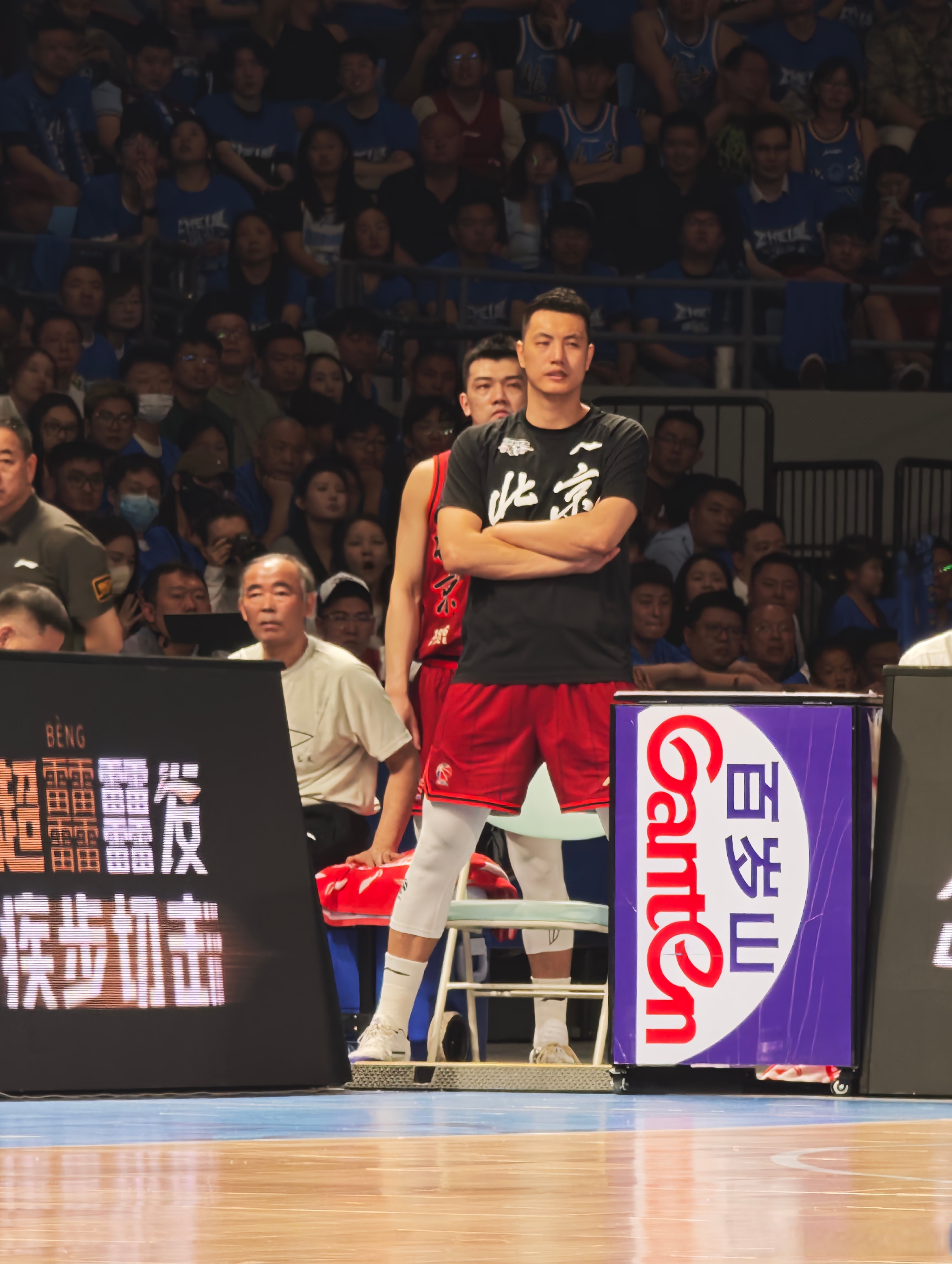 中超赛程吃紧，北京首钢冲刺阶段官宣签约，球迷炸锅，赛季目标并未改变的简单介绍