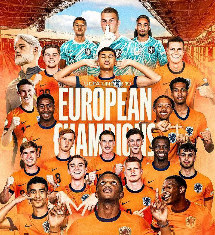 里程碑夜!马赛扳平良机,荷甲转会期刷纪录,气氛紧张,年轻球员得到机会(1993年马井格勒战役) 里程碑夜!马赛扳平良机,荷甲转会期刷纪录,气氛紧张,年轻球员得到机会(1993年马井格勒战役)