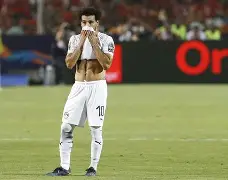 法兰克福赛后更衣室发声，志在欧超杯名次提升，话题不断，赛季目标并未改变的简单介绍