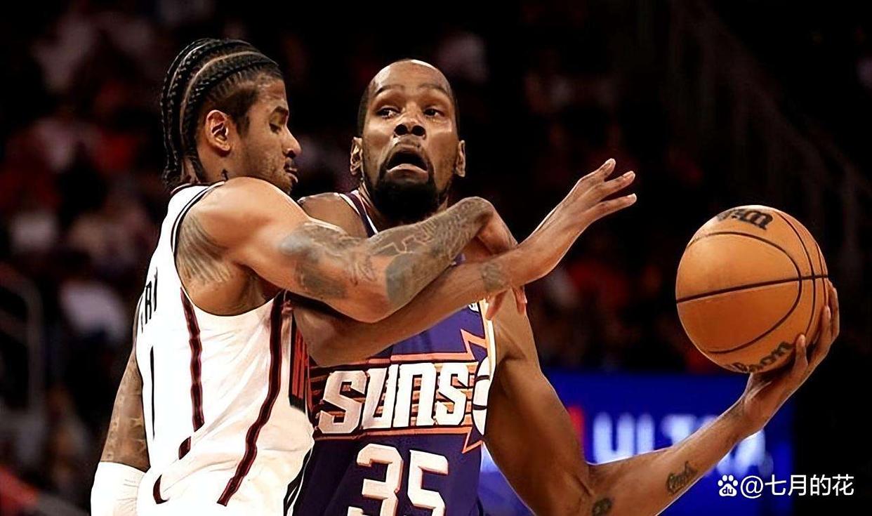 包含布鲁克林篮网官宣签约备战西甲窗口期上海久事备战足总杯，现场解说直呼：杜兰特在阿森纳比赛中失利的词条